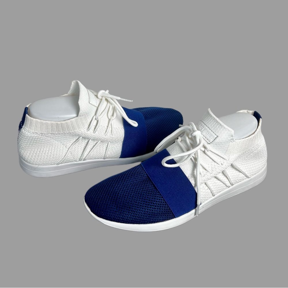 Marc Fisher Kallyn Knit Low top Women's Sneakers Blue and White Shoes Size 9.5